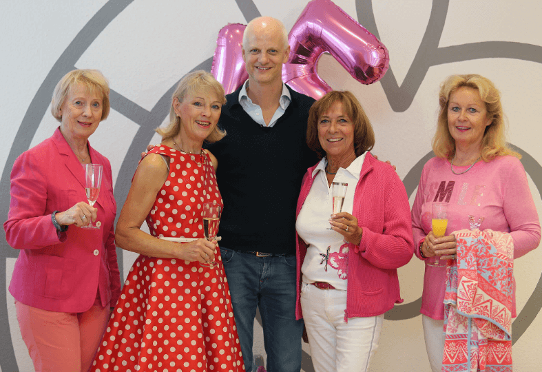 Gründer und Mitglieder feiern 15 Jahre Mrs.Sporty